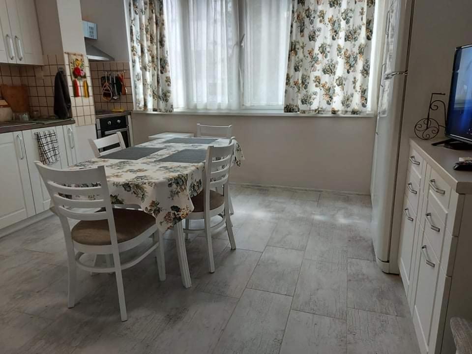 Sweet Home Burgas by Rom bilde